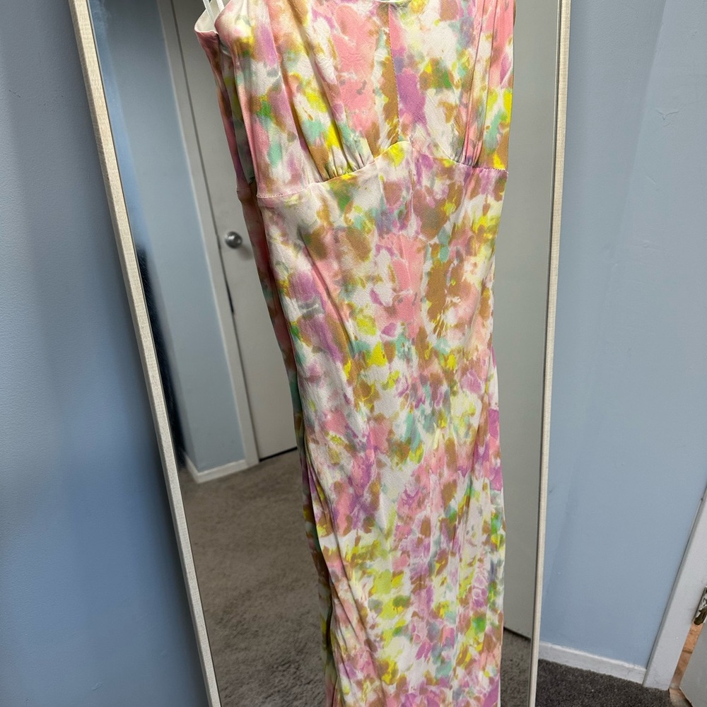 ASTR Midi Dress - New without tags - Picture 2 of 6